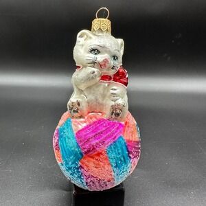1997 CHRISTOPHER RADKO KITTY CARES PEDIATRIC CANCER FUNDRAISER 4.5" ORNAMENT